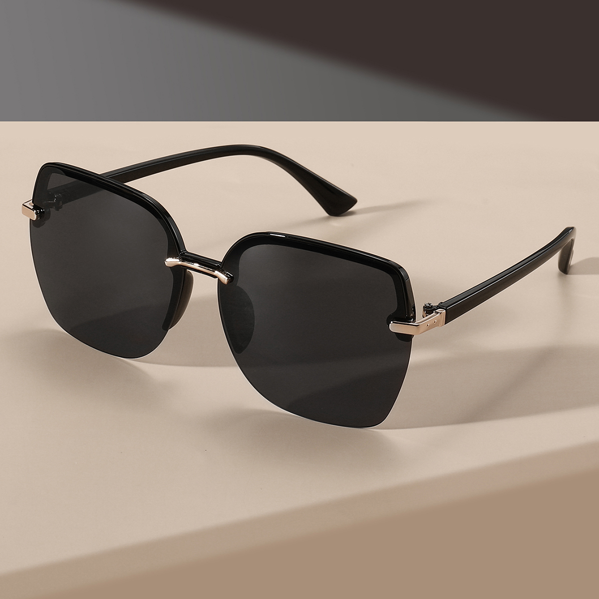 Street Fashion Glasses - Retro Minimalist Large Square Frame Glasses