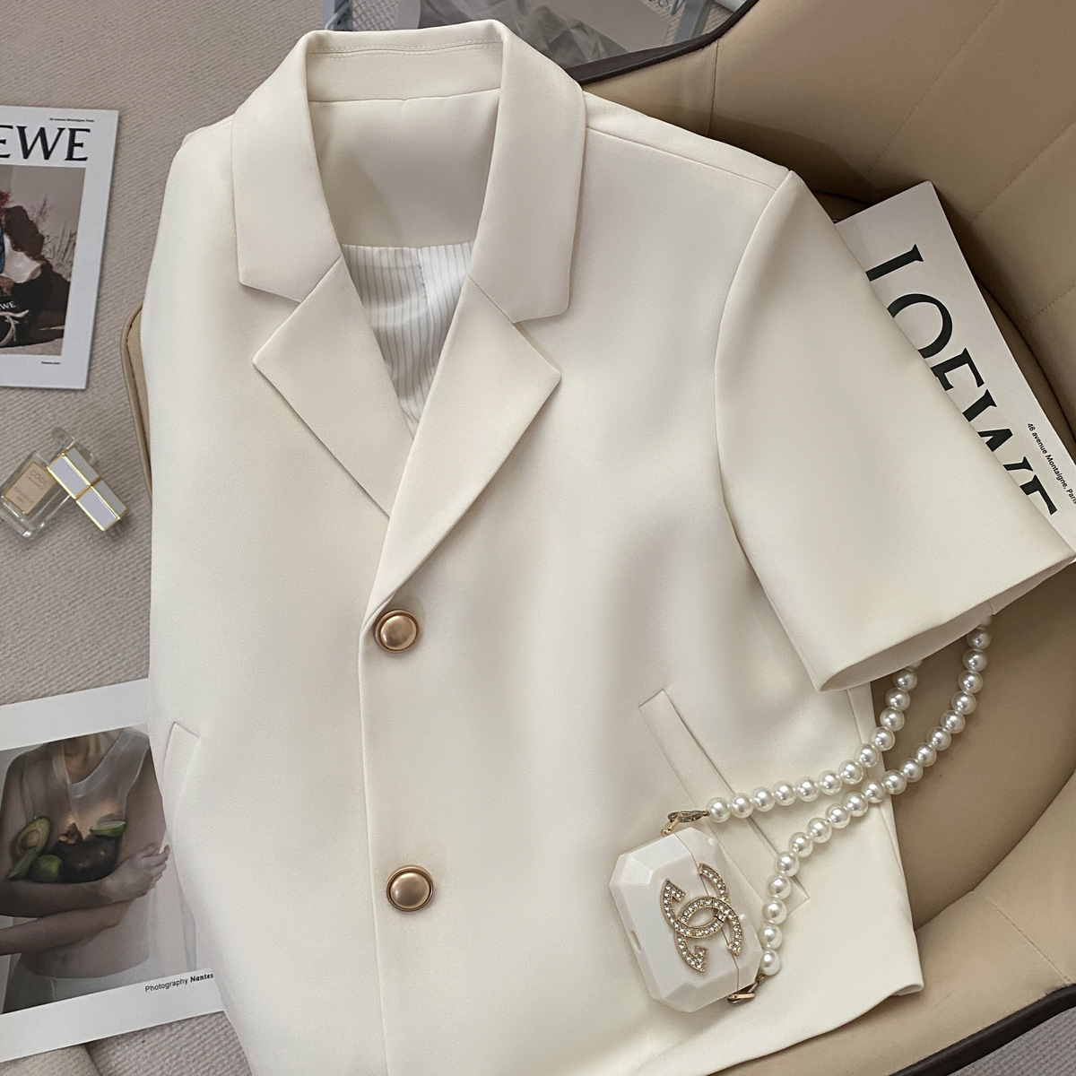 Fashionable Women's Beige Shor – Street Fashion Korean Girl Bewertung und Preis